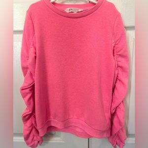H&M pink sweater